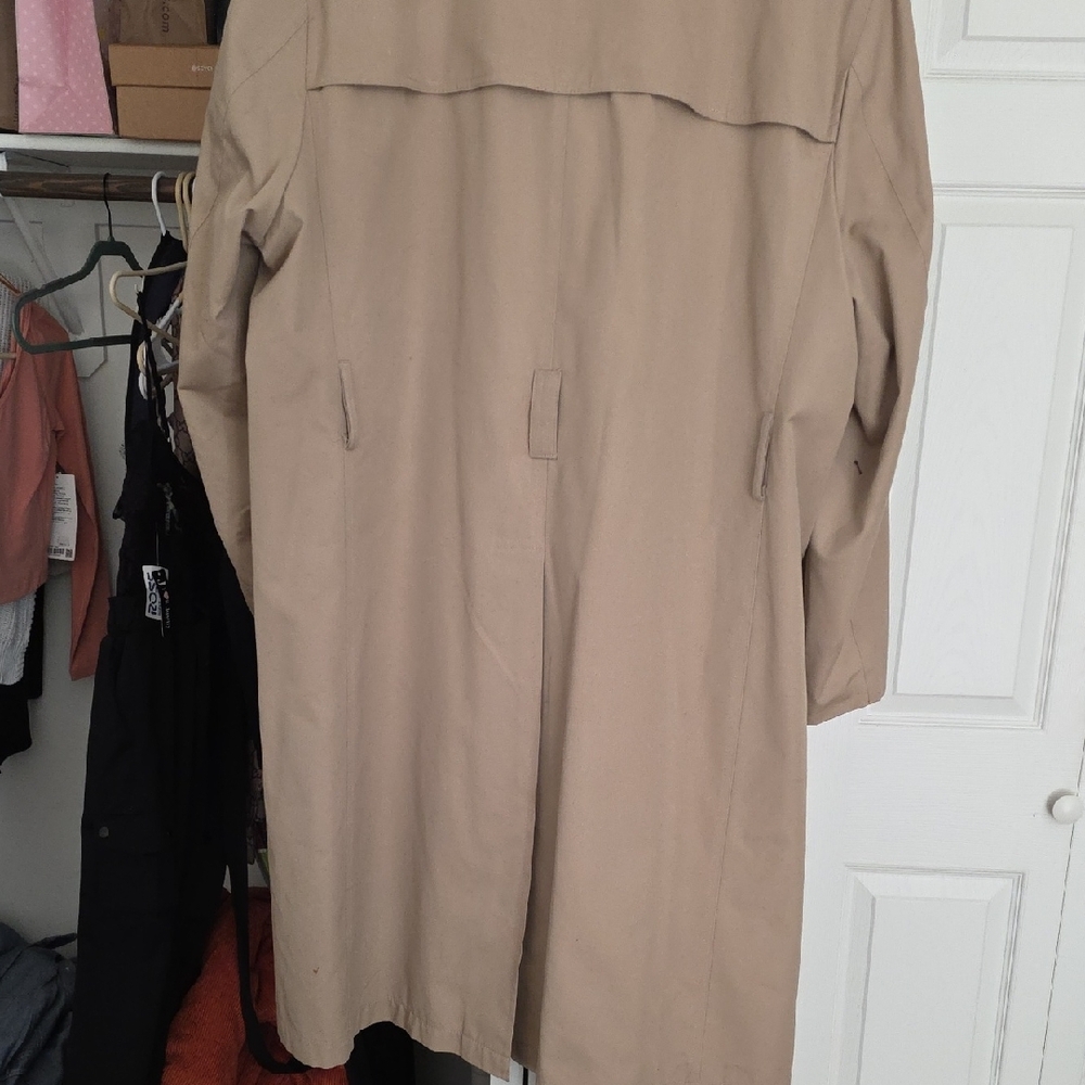Men's Beige Double-Breasted Trench Coat - Picture 16 of 16